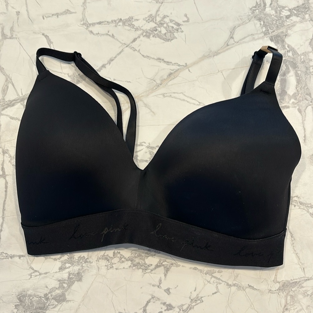NWT Victorias Secret/Pink T-Shirt bra